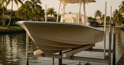 How to choose the right boat lift bunks and bunk padding for saltwater